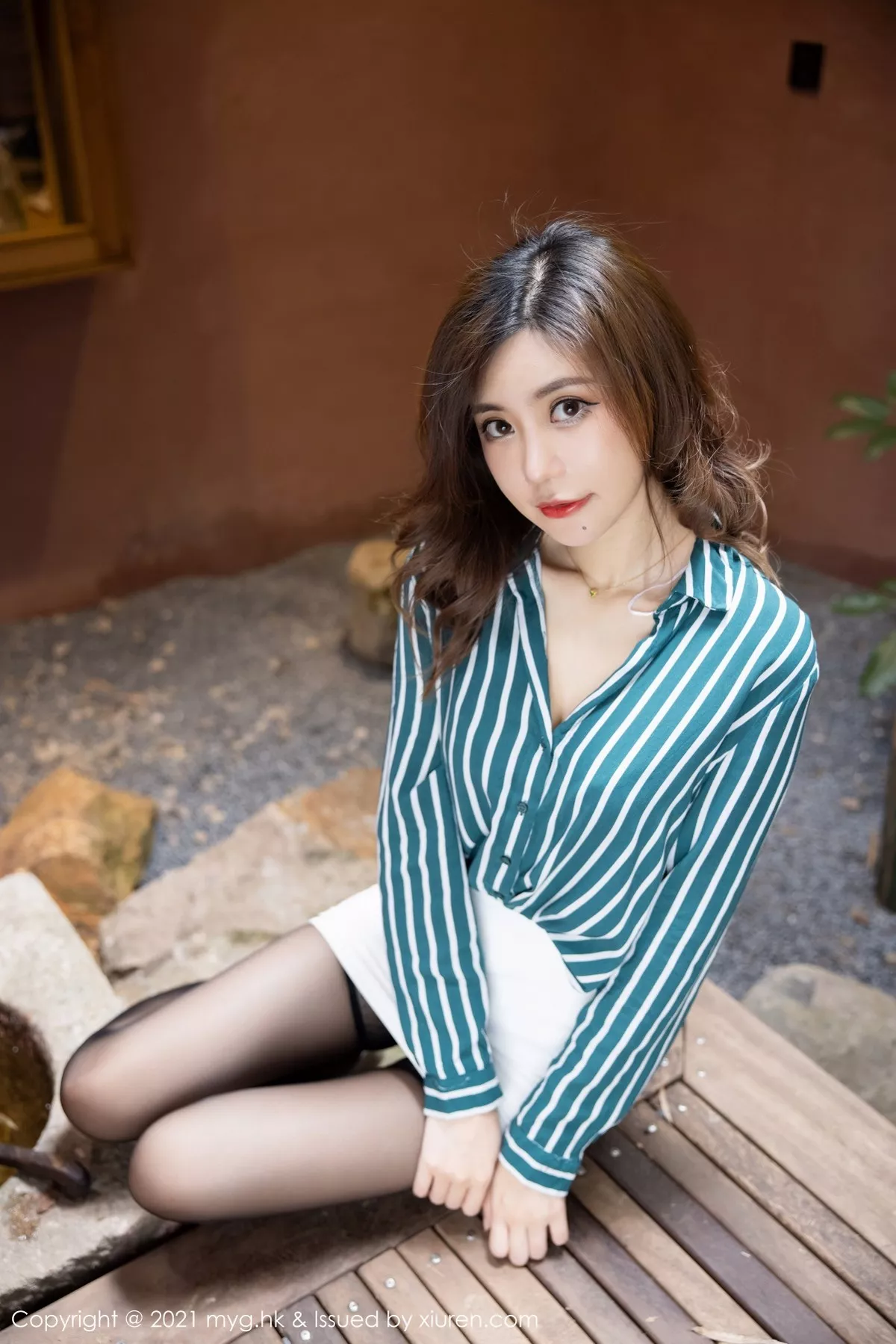 秀人集.com_[MyGirl美媛馆]Vol.617_女神绮里嘉Carina长三角旅拍私房性感内衣秀完美身材诱惑写真55P